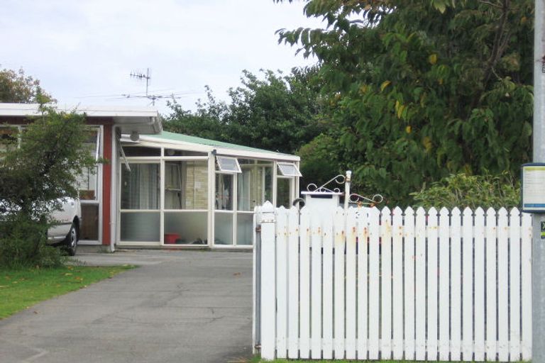 Photo of property in 30a Toru Road, Paraparaumu Beach, Paraparaumu, 5032