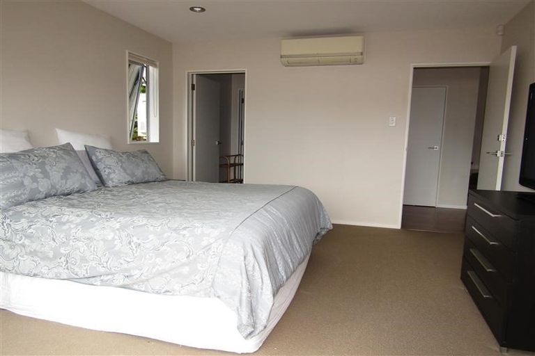 Photo of property in Wilk Heights, 2/8 Wilk Lane, Browns Bay, Auckland, 0630