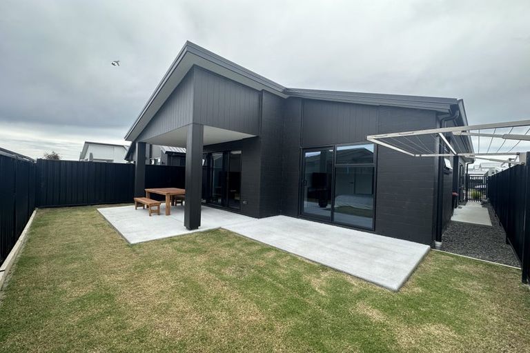 Photo of property in 7 Central Street, Papamoa, 3118