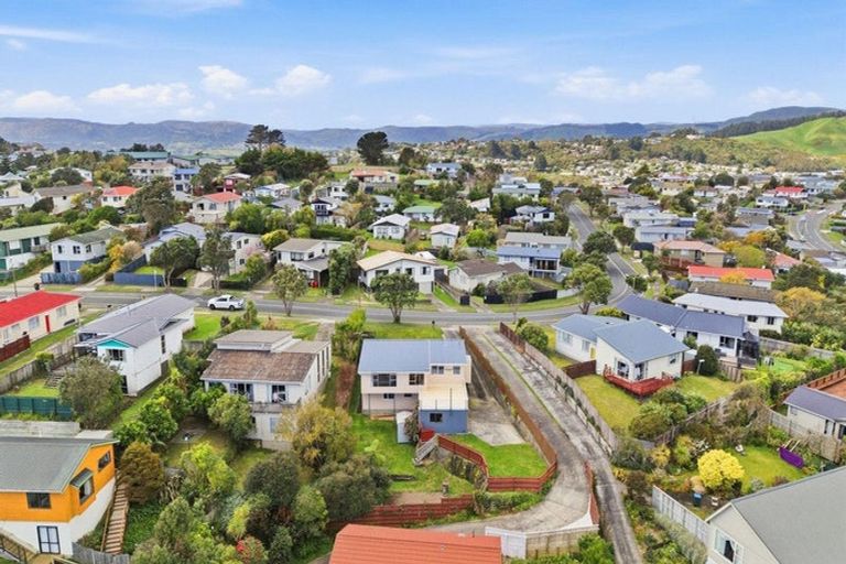Photo of property in 146 Conclusion Street, Ascot Park, Porirua, 5024