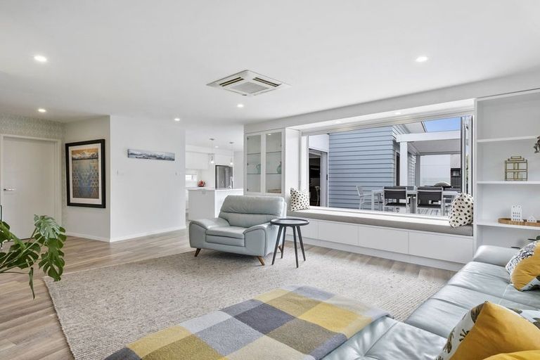 Photo of property in 14 Silver Springs Boulevard, Mosgiel, 9024