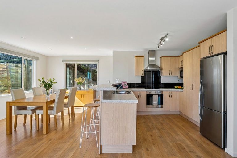 Photo of property in 32 Hall Road, Bannockburn, Cromwell, 9384