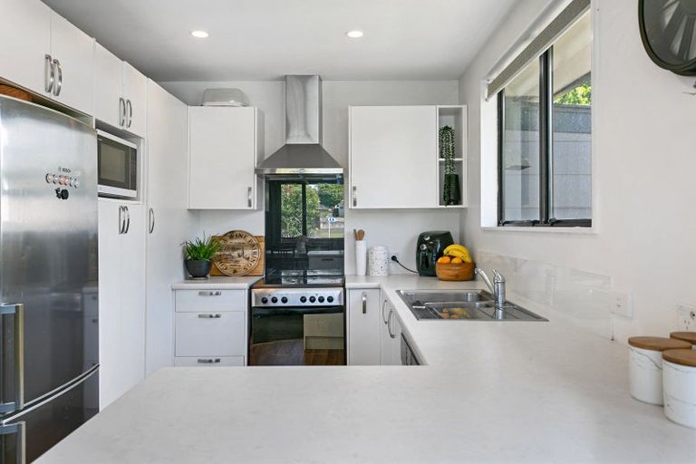 Photo of property in 88 Taharepa Road, Hilltop, Taupo, 3330