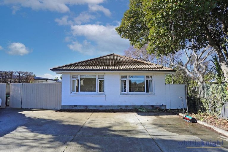 Photo of property in 44 Clyde Road, Ilam, Christchurch, 8041