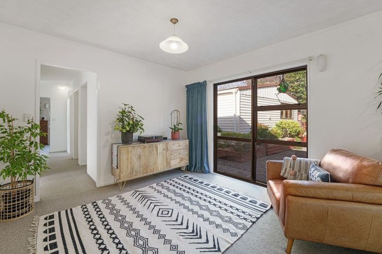 Photo of property in 27 Pitoitoi Street, Otaihanga, Paraparaumu, 5036