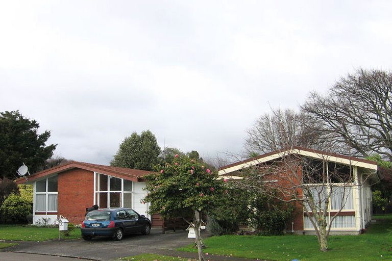 Photo of property in 9 Seaton Court, Hokowhitu, Palmerston North, 4410