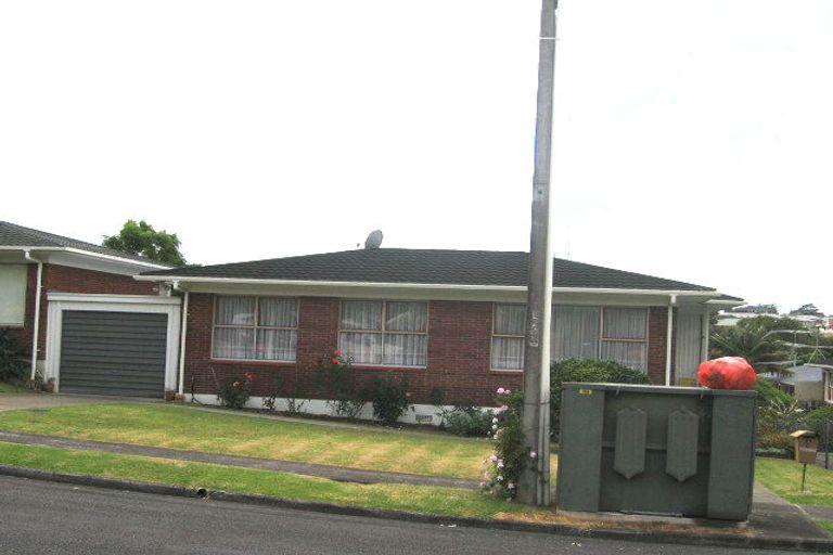 Photo of property in 1/27 Corunna Road, Milford, Auckland, 0620