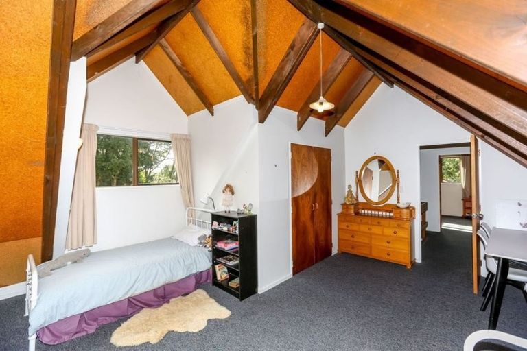 Photo of property in 28b Riversdale Drive, Merrilands, New Plymouth, 4312