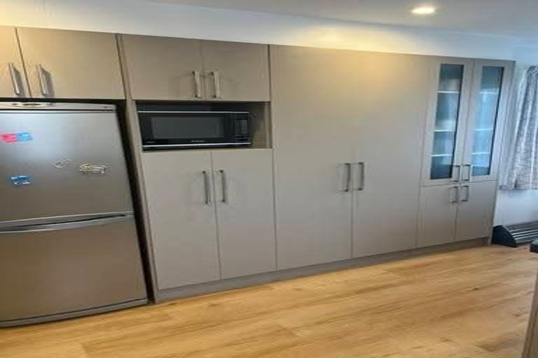 Photo of property in 16 Wingate Street, Redwood, Christchurch, 8051