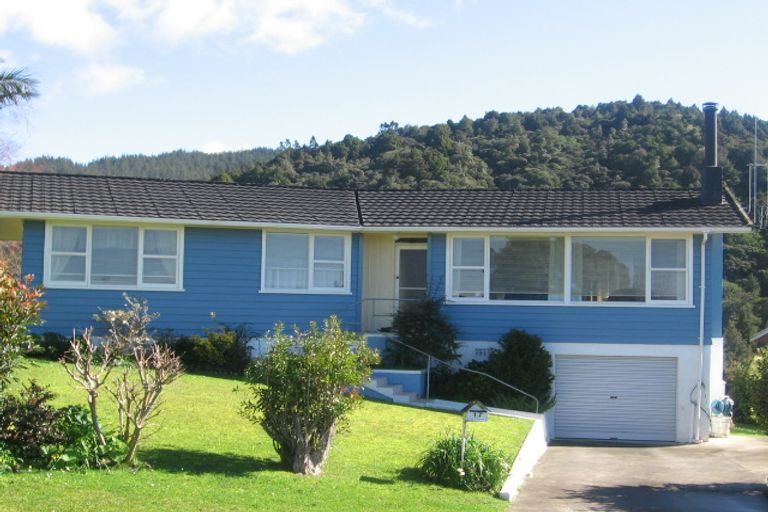 Photo of property in 17 Paratai Crescent, Woodhill, Whangarei, 0110