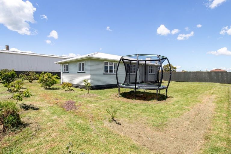 Photo of property in 19 Rakino Drive, Kerepehi, Paeroa, 3671