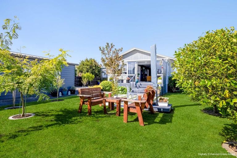 Photo of property in 39 Carey Street, Waitara, 4320