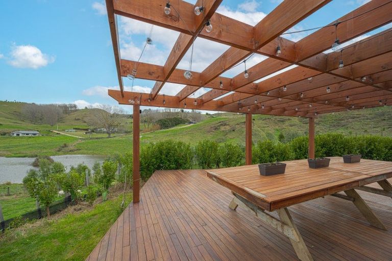 Photo of property in 56 Avery Road, Eskdale, Napier, 4182