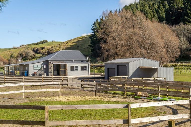 Photo of property in 10 Station Road, Mauriceville, Masterton, 5882