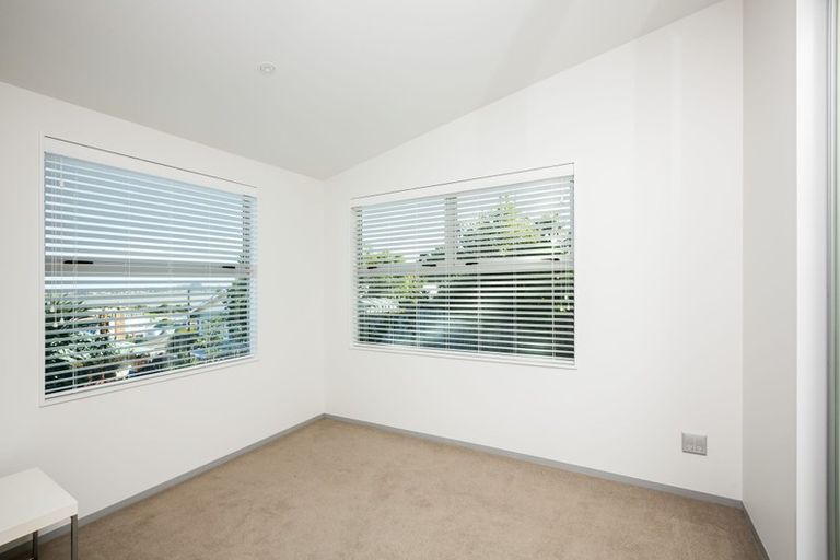 Photo of property in 75a Arthur Street, Onehunga, Auckland, 1061