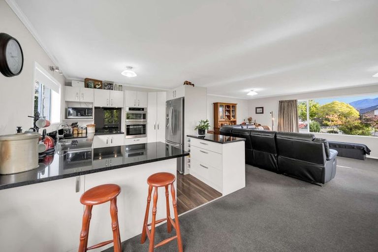 Photo of property in 11 Bowen Street, Te Anau, 9600