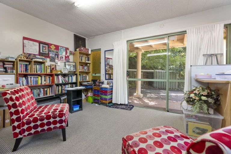 Photo of property in 38 Saxton Road, Upper Vogeltown, New Plymouth, 4371