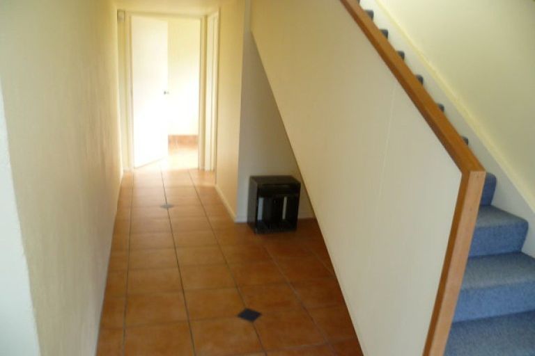 Photo of property in 44 Stewart Crescent, Hokowhitu, Palmerston North, 4410
