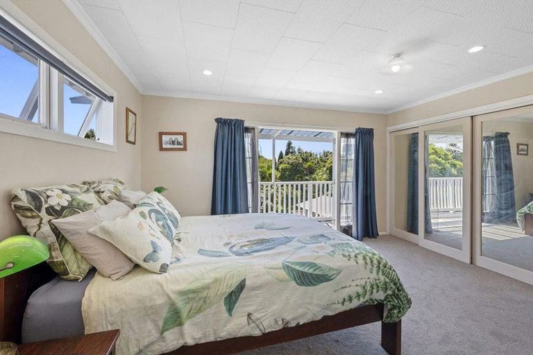 Photo of property in 47 Waiwaka Terrace, Strandon, New Plymouth, 4312