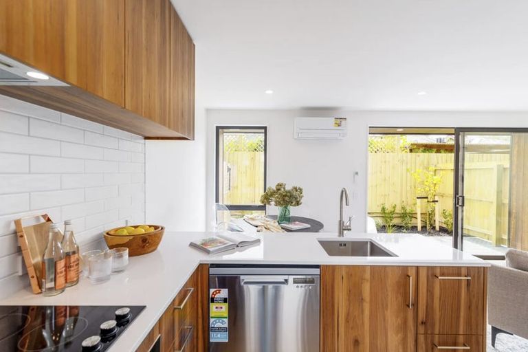 Photo of property in 2/37 Percy Street, Phillipstown, 8011