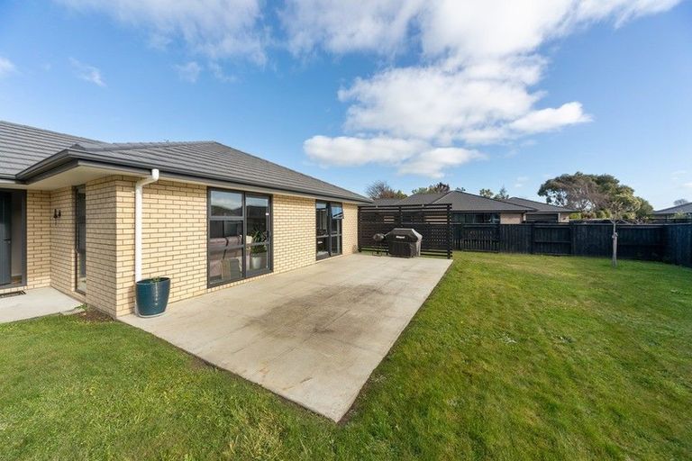 Photo of property in 13 Macdonald Heights, Feilding, 4702
