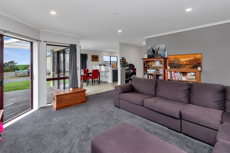 Photo of property in 120 North Camp Road, Waipu, 0582