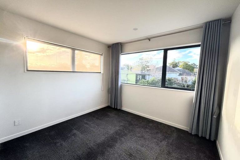 Photo of property in 15 Correa Court, Goodwood Heights, Auckland, 2105