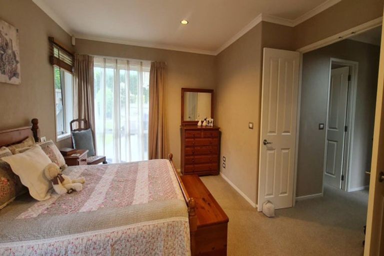 Photo of property in 44 Phillips Street, Sanson, 4817