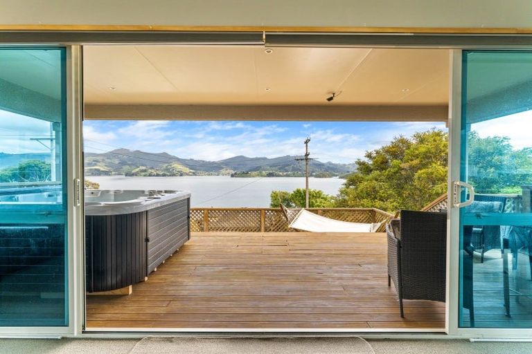 Photo of property in 44 Oxley Crescent, Broad Bay, Dunedin, 9014