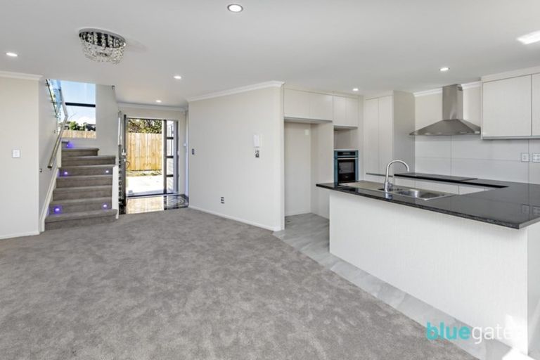 Photo of property in 3b Greers Road, Weymouth, Auckland, 2103