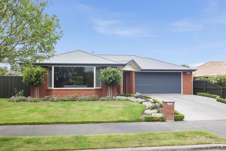 Photo of property in 28 Woodhurst Drive, Casebrook, Christchurch, 8051