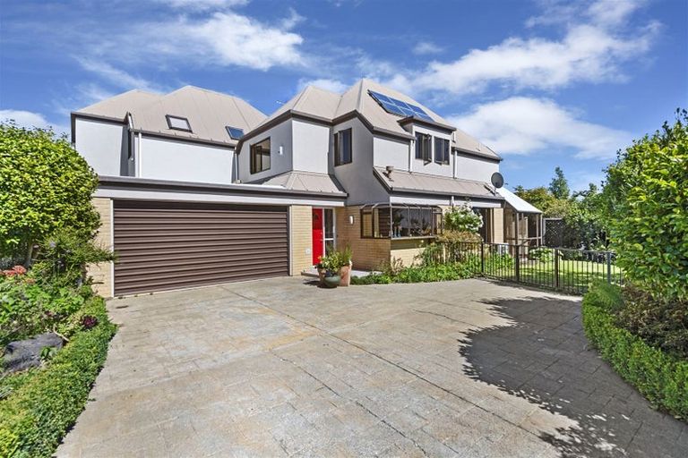 Photo of property in 2 Sulby Road, Cashmere, Christchurch, 8022