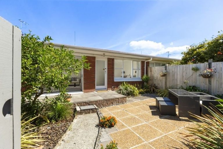 Photo of property in 3/3 Fentham Road, Hauraki, Auckland, 0622