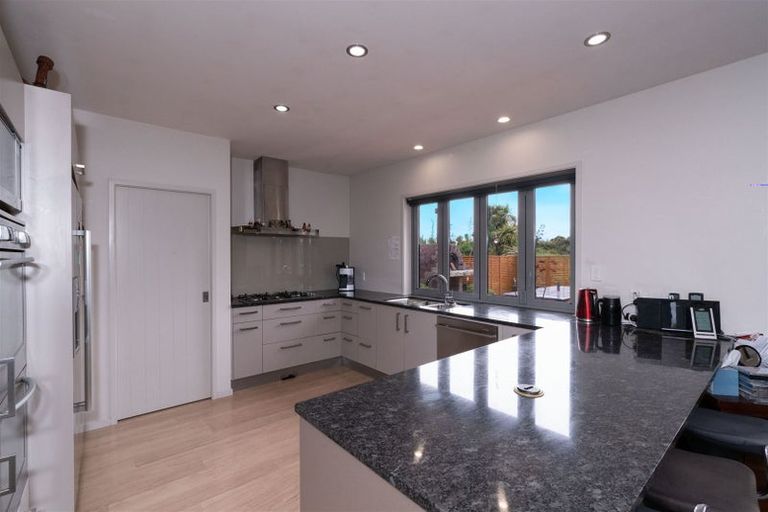 Photo of property in 68 Waitarere Rise Avenue, Waitarere, Levin, 5510