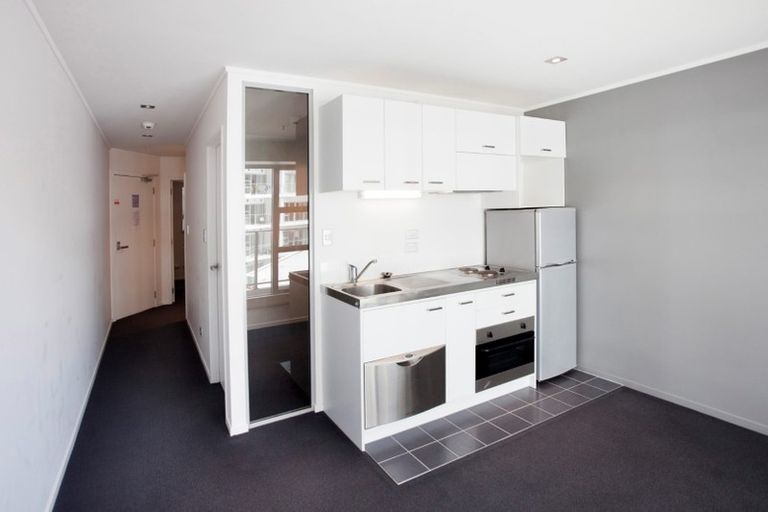 Photo of property in The Volt Apartments, 121/430 Queen Street, Auckland Central, Auckland, 1010