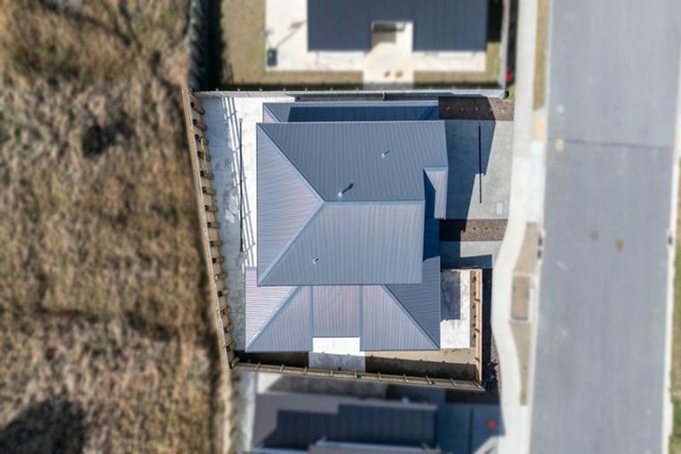 Photo of property in 48 Rochdale Drive, Churton Park, Wellington, 6037