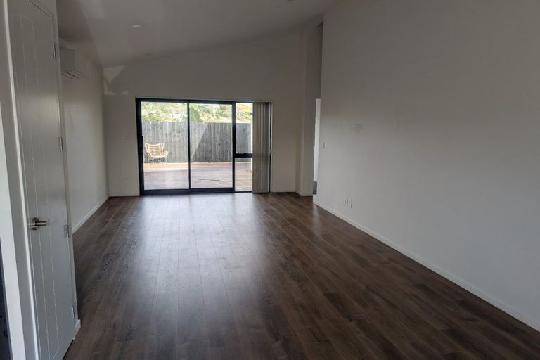 Photo of property in 57 Biokovo Street, Massey, Auckland, 0614