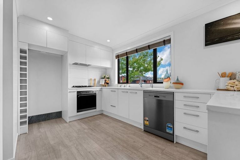 Photo of property in 1 James Elliot Way, Pokeno, 2402