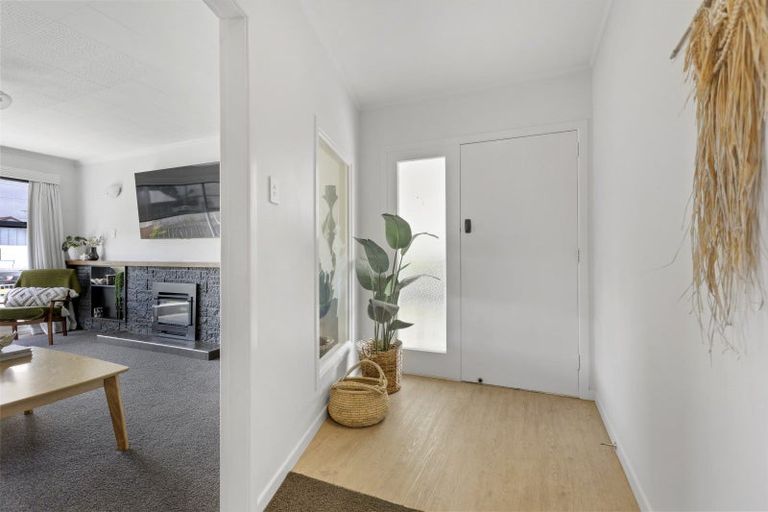 Photo of property in 14 Rosendale Avenue, Spotswood, New Plymouth, 4310