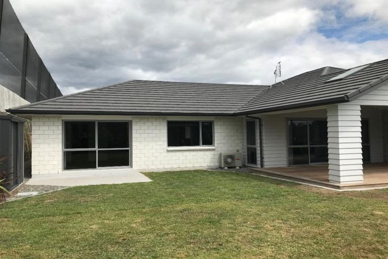 Photo of property in 1 Sharman Place, Pyes Pa, Tauranga, 3112