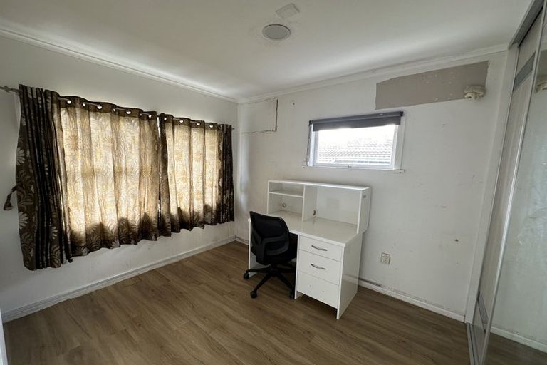 Photo of property in 19 Camelot Place, Glenfield, Auckland, 0629