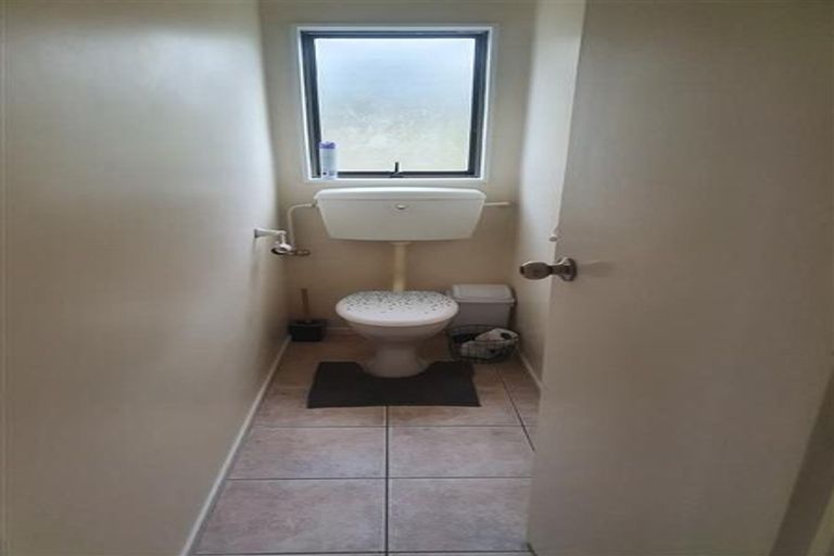 Photo of property in 98 Stredwick Drive, Torbay, Auckland, 0630