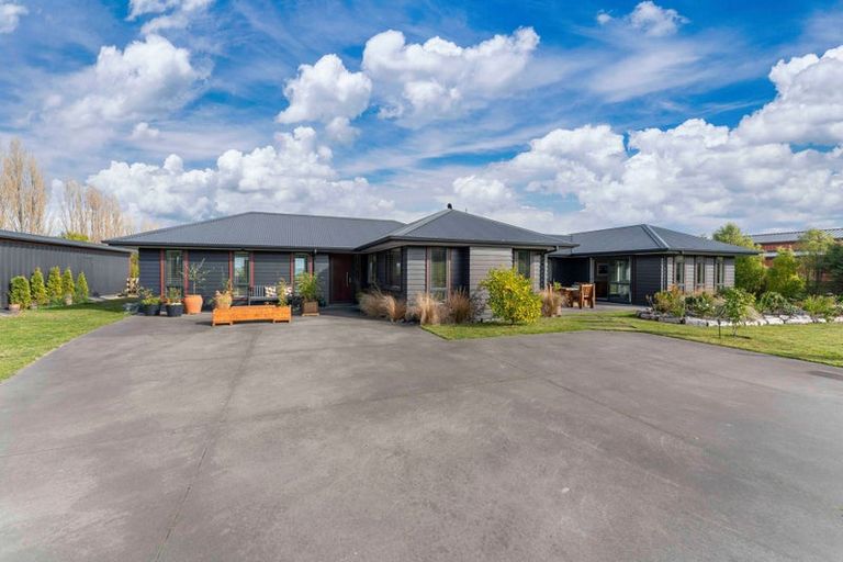 Photo of property in 500 Kinloch Road, Kinloch, Taupo, 3377