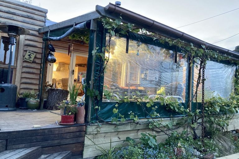 Photo of property in 170 Doctors Point Road, Waitati, 9085