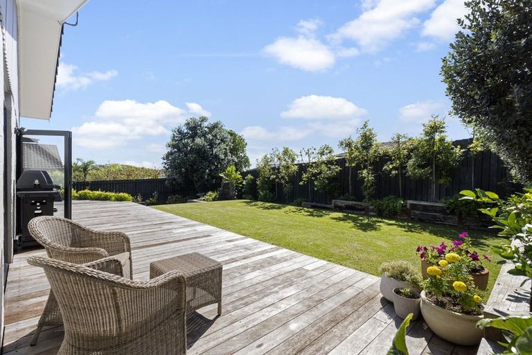 Photo of property in 60 John Gill Road, Shelly Park, Auckland, 2014