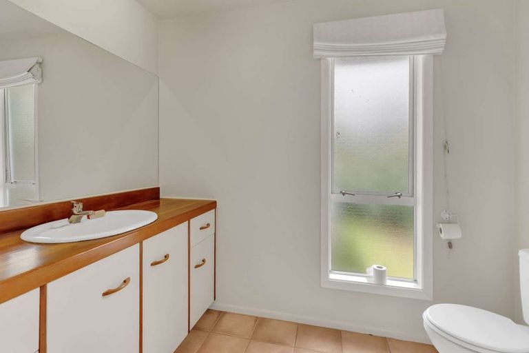 Photo of property in 10a Kings Drive, Levin, 5510