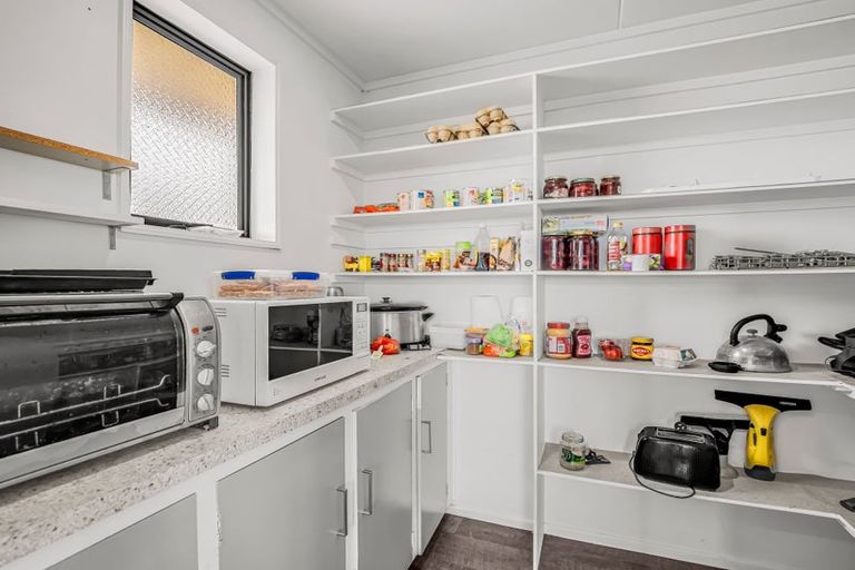 Photo of property in 35 Browns Road, Alma, Oamaru, 9491