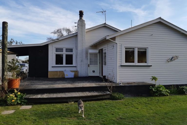 Photo of property in 40 Costley Street, Carterton, 5713