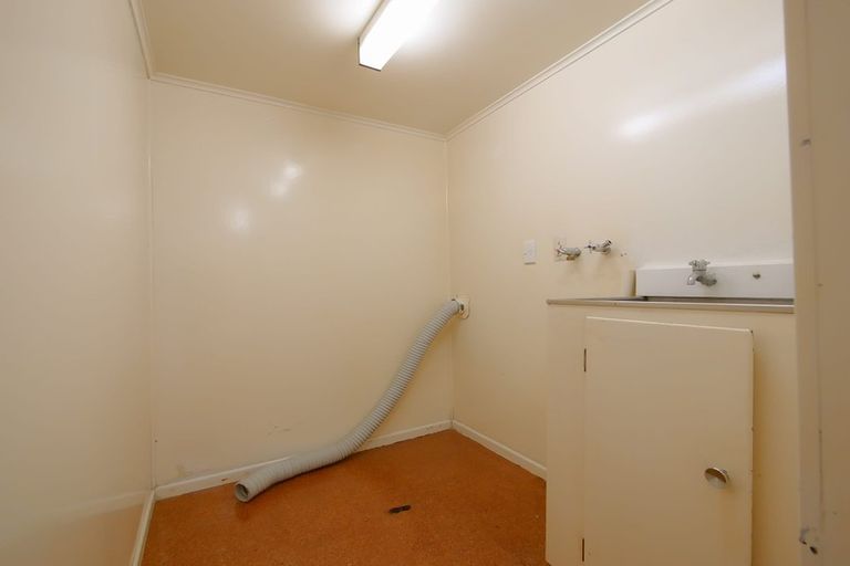 Photo of property in 202 Konini Road, Titirangi, Auckland, 0604