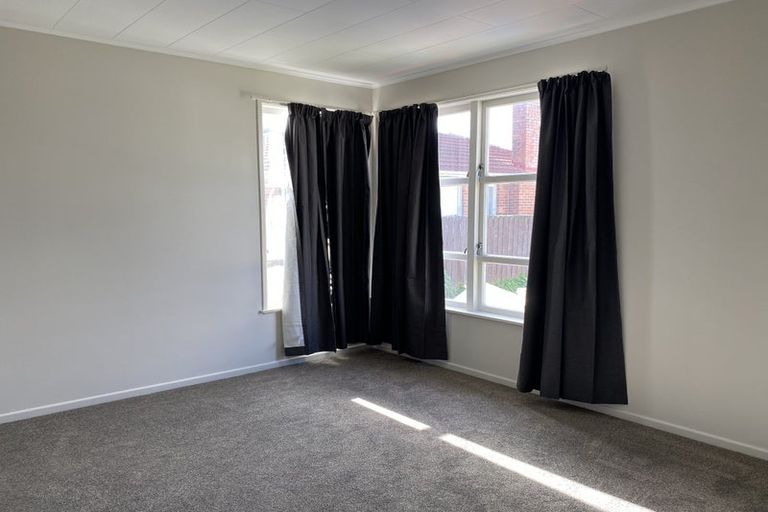 Photo of property in 53b Rollerson Street, Papakura, 2110